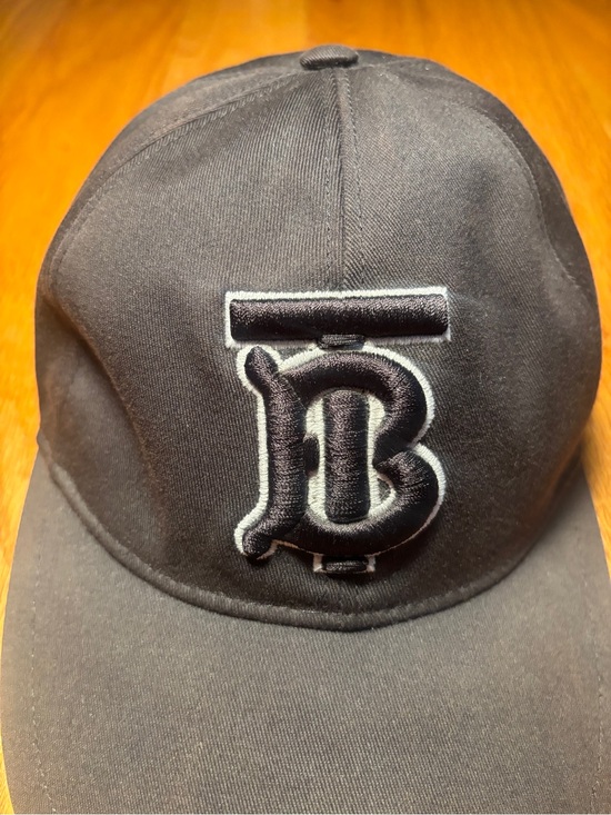burberry logo burberry black baseball cap